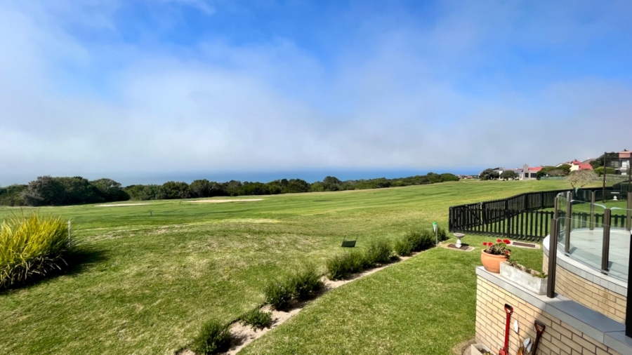 3 Bedroom Property for Sale in Mossel Bay Golf Estate Western Cape